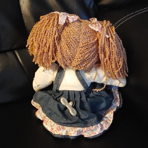 🌺Musical Doll for BUZZ Montreal - Picture 5 of 9